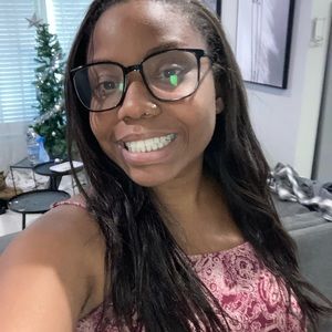 Meet your Posher, Renee